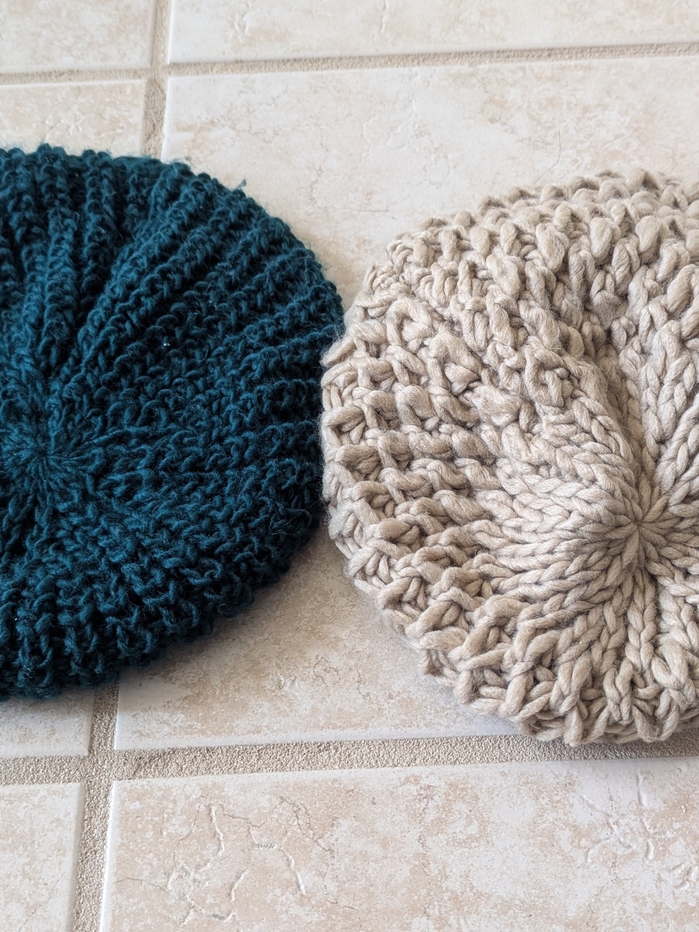 2 pc set - chunky knit beanies